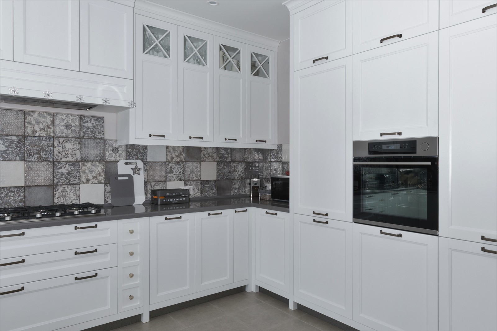 Кухня в загородный дом в скандинавском стиле