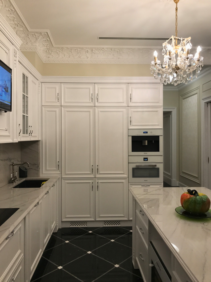 Смольный квартира