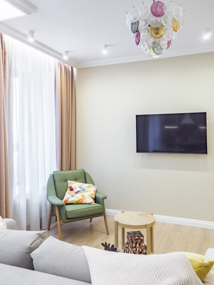 Солнечный остров, ЖК Кристал, Водный стадион