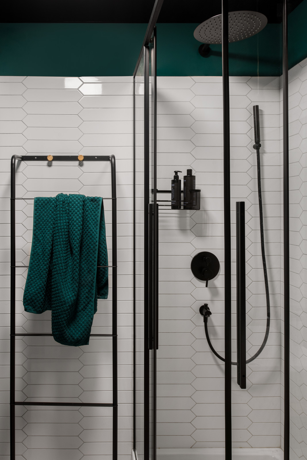 Кухня в однушке превратилась в кабинет