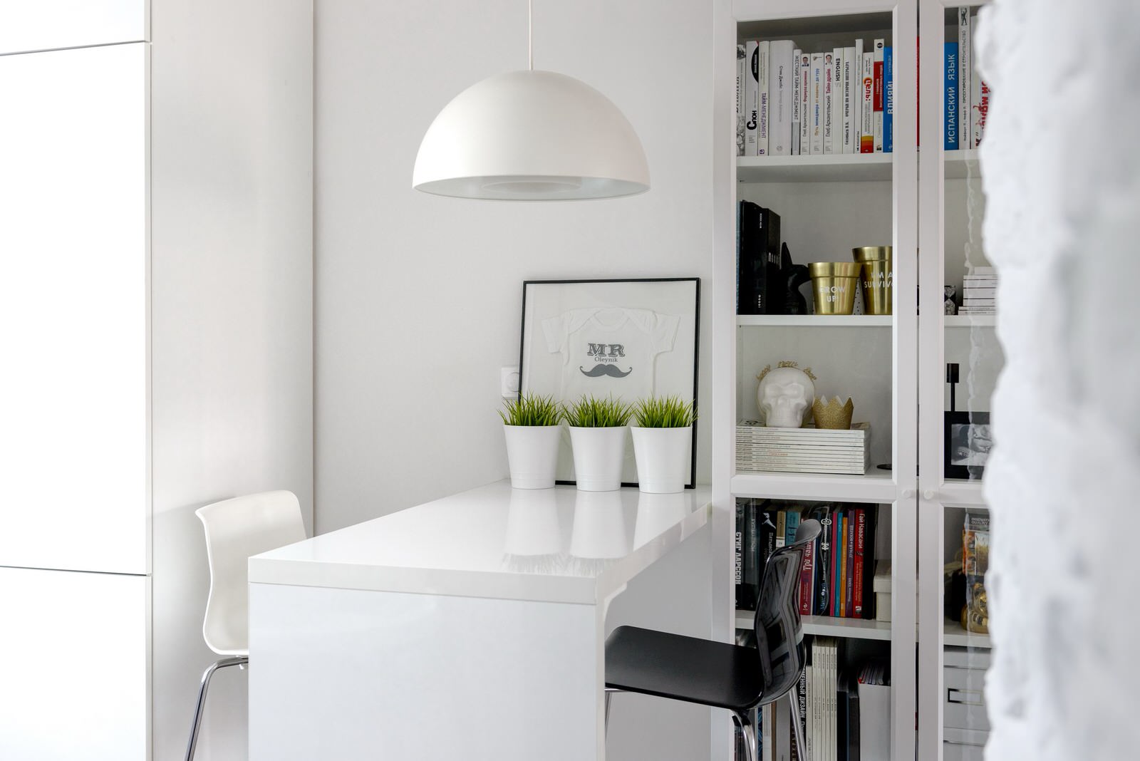 Скандинавский интерьер в немецком доме в российском городе.