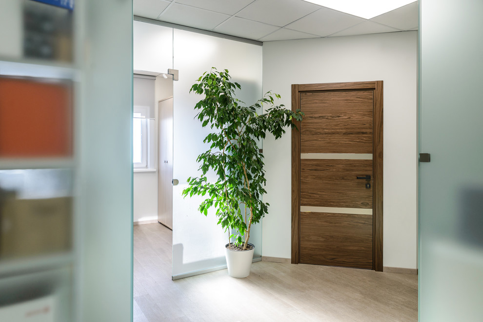 Обложка проекта: Озеленение холла помещения и кабинета руководителя