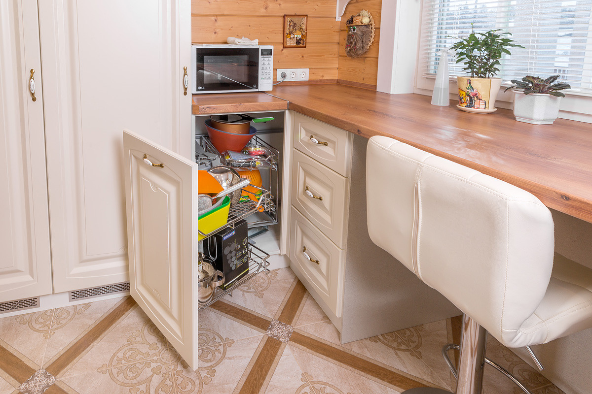 Кухня в современном классическом стиле