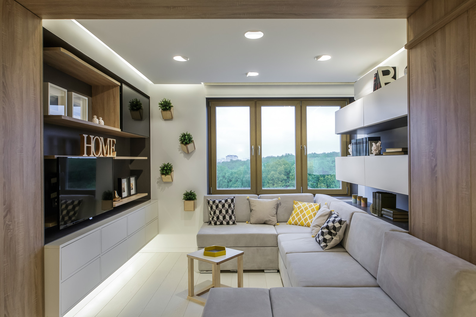 Гостиная с порталом