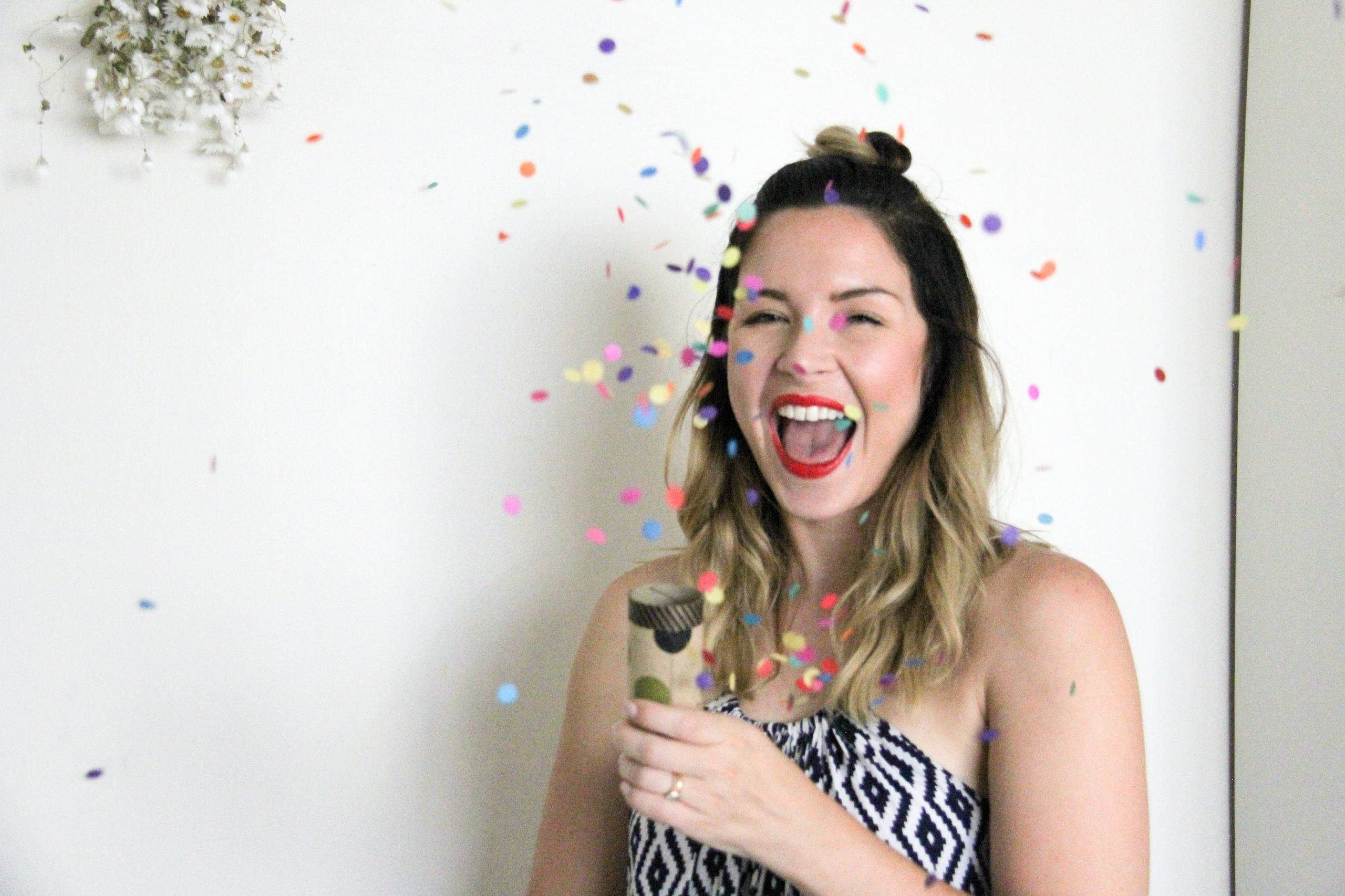 Своими руками: Многоразовые хлопушки к Новому году