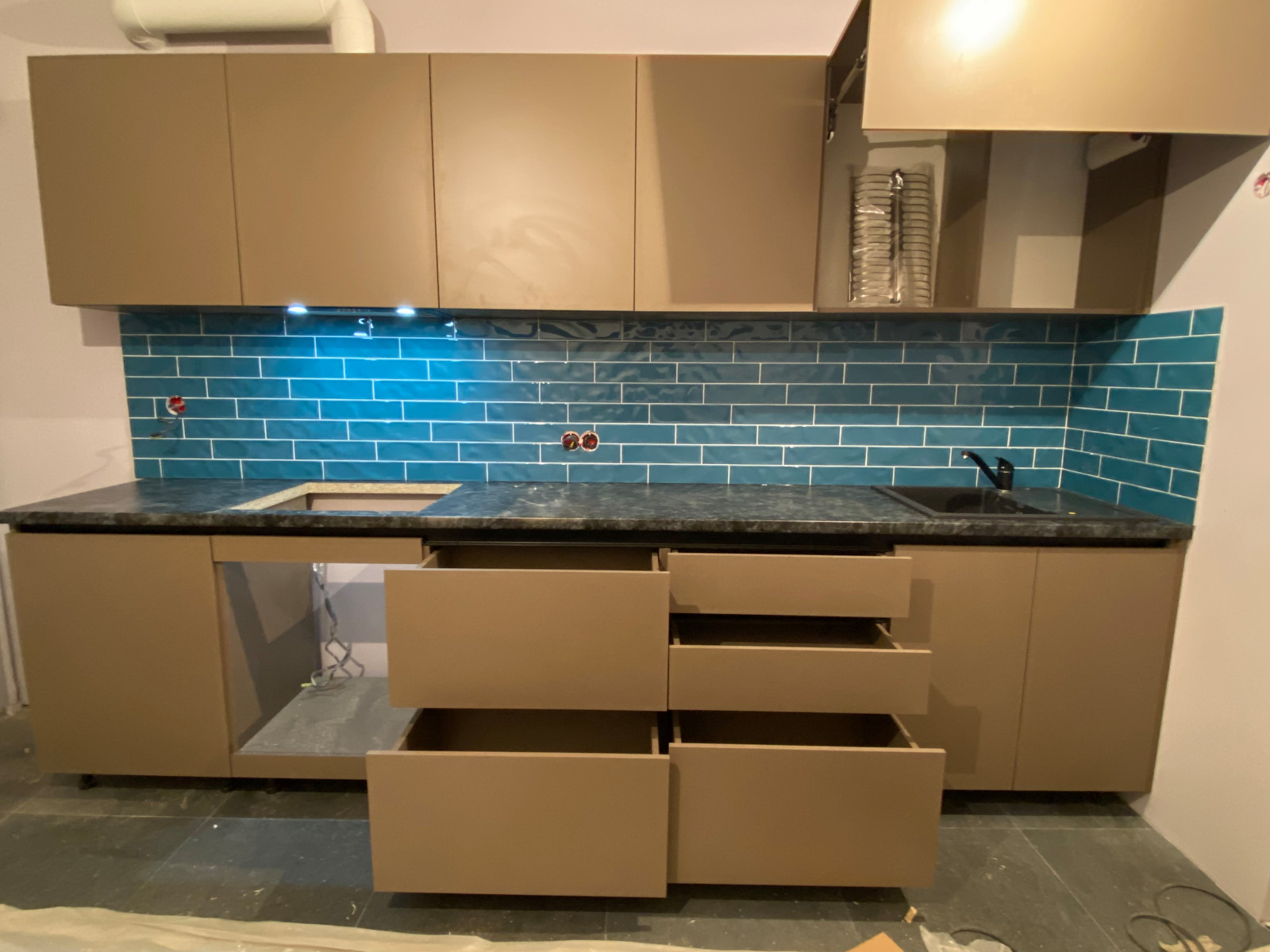 Кухня и мебель на заказ