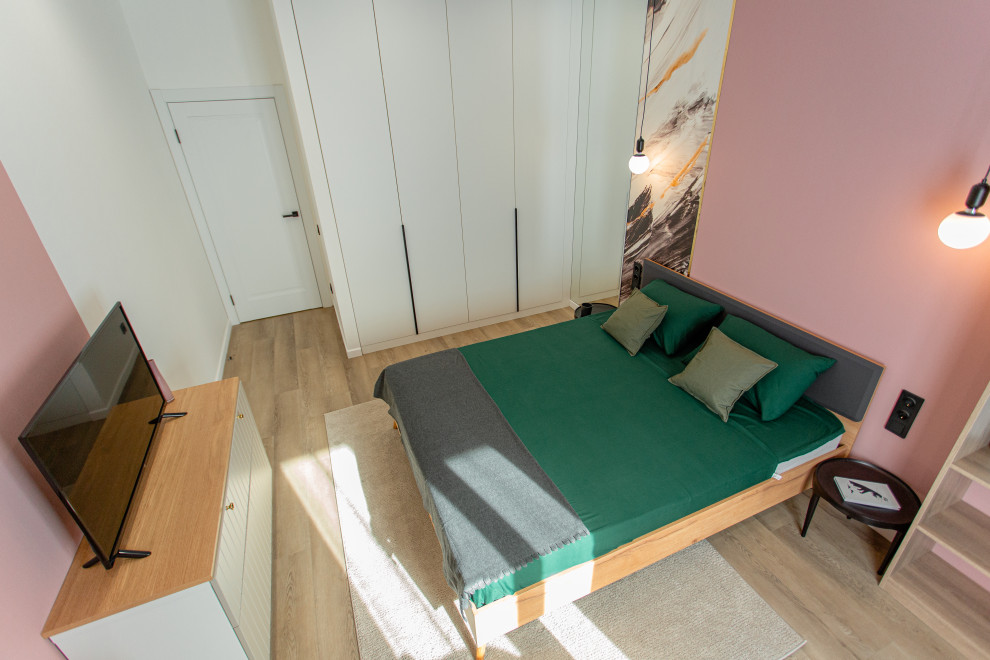 Neva-Neva Реализация