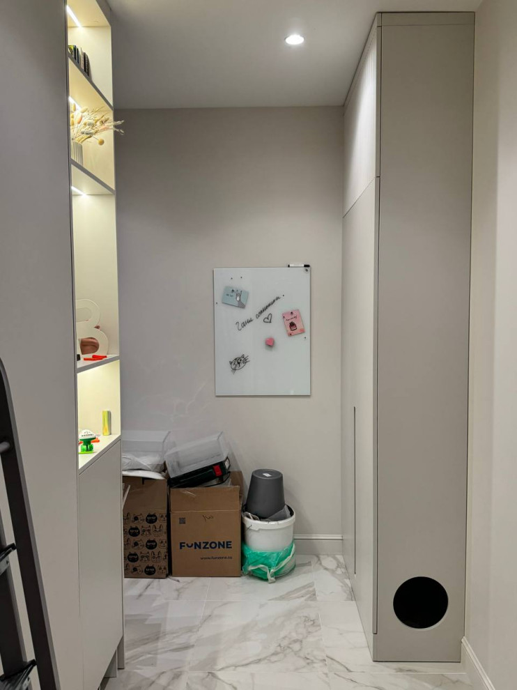 МОСКВА  НАГОРНАЯ   53 м