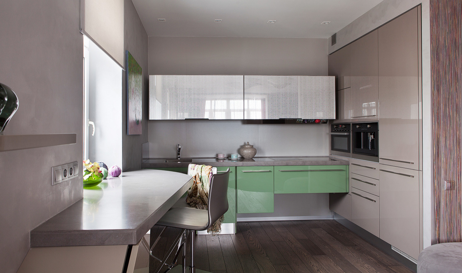 Студия для студентки