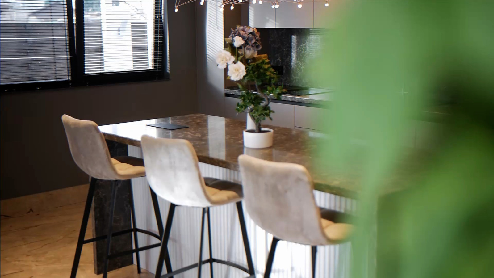 Обложка проекта: Кухня в современном стиле в Сочи