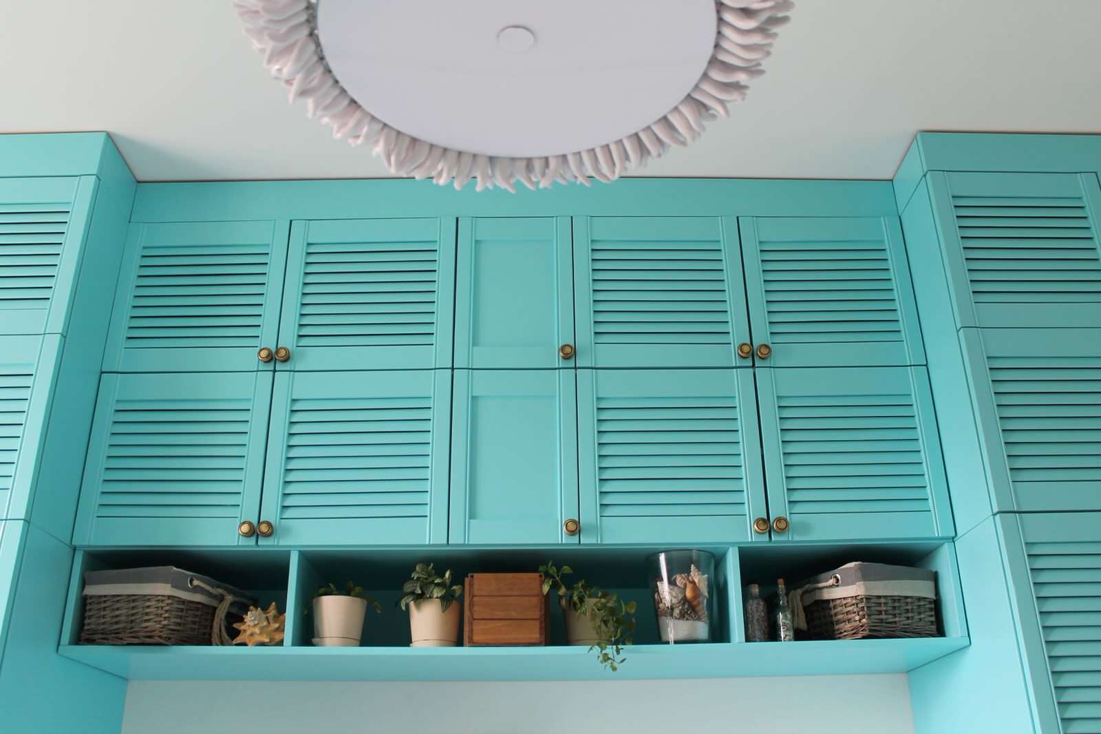 Шкафы в спальню.