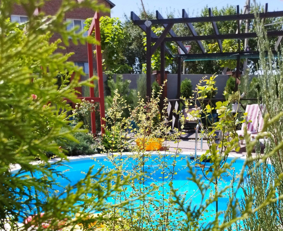 Зона отдыха в частном саду