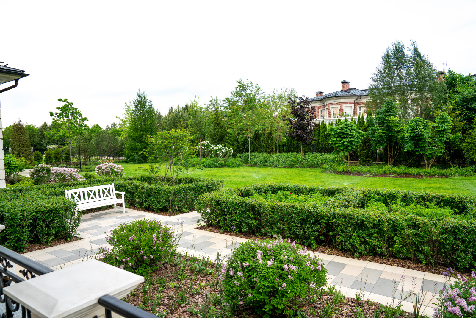 Английская неоклассика в Парквилл. 2019 г.