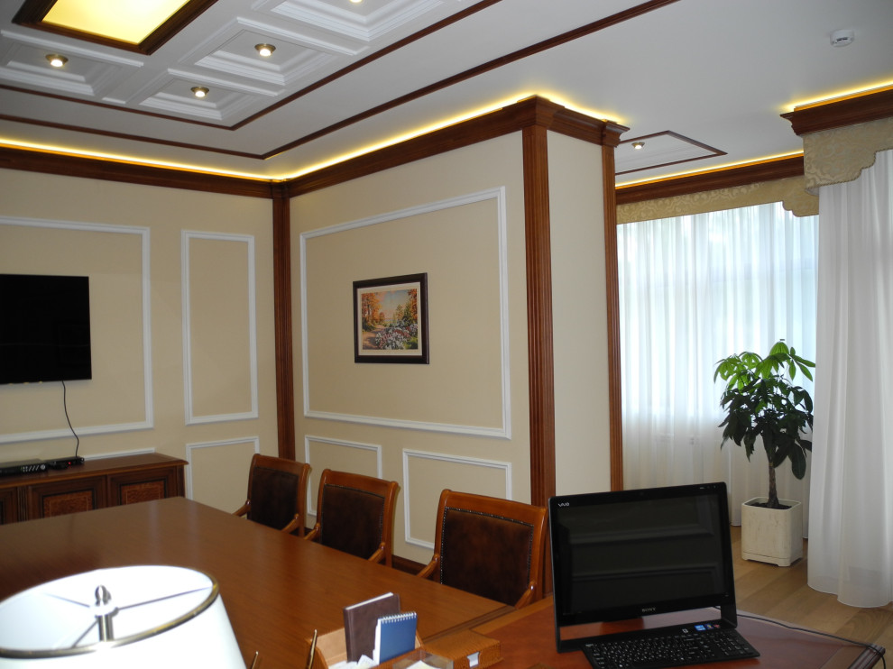 Кабинет в классическом стиле