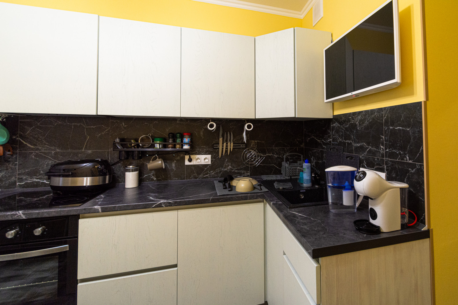 Кухня в современном стиле