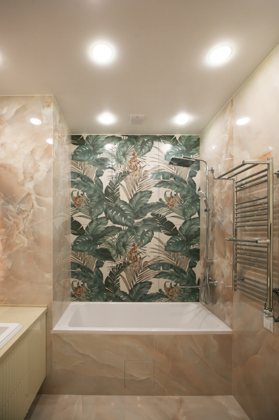 ЖК "Континенталь", 240м2