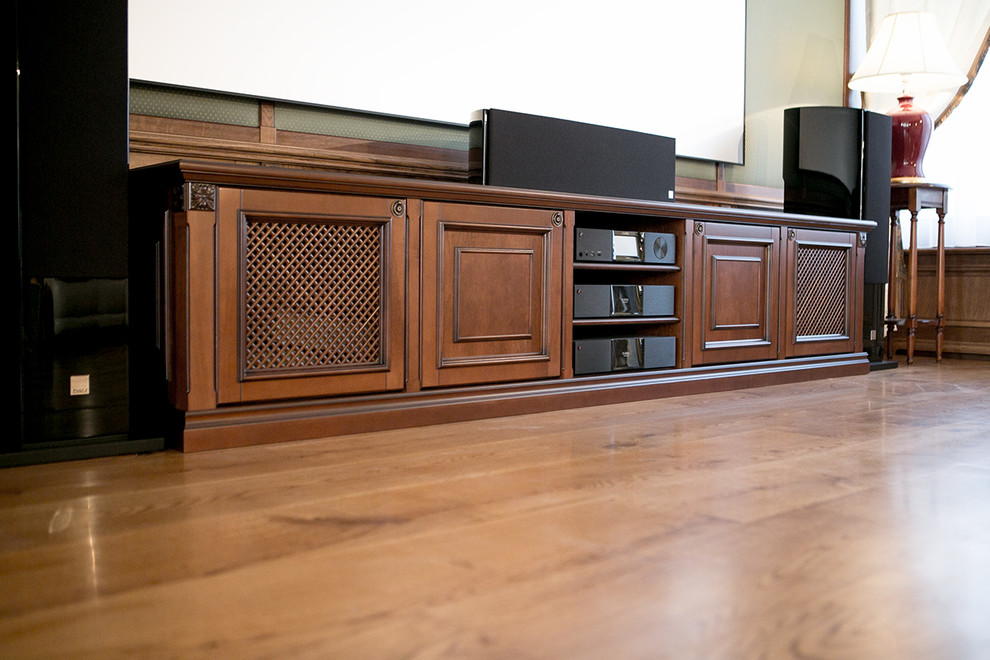 Кабинет в классическом стиле из дуба