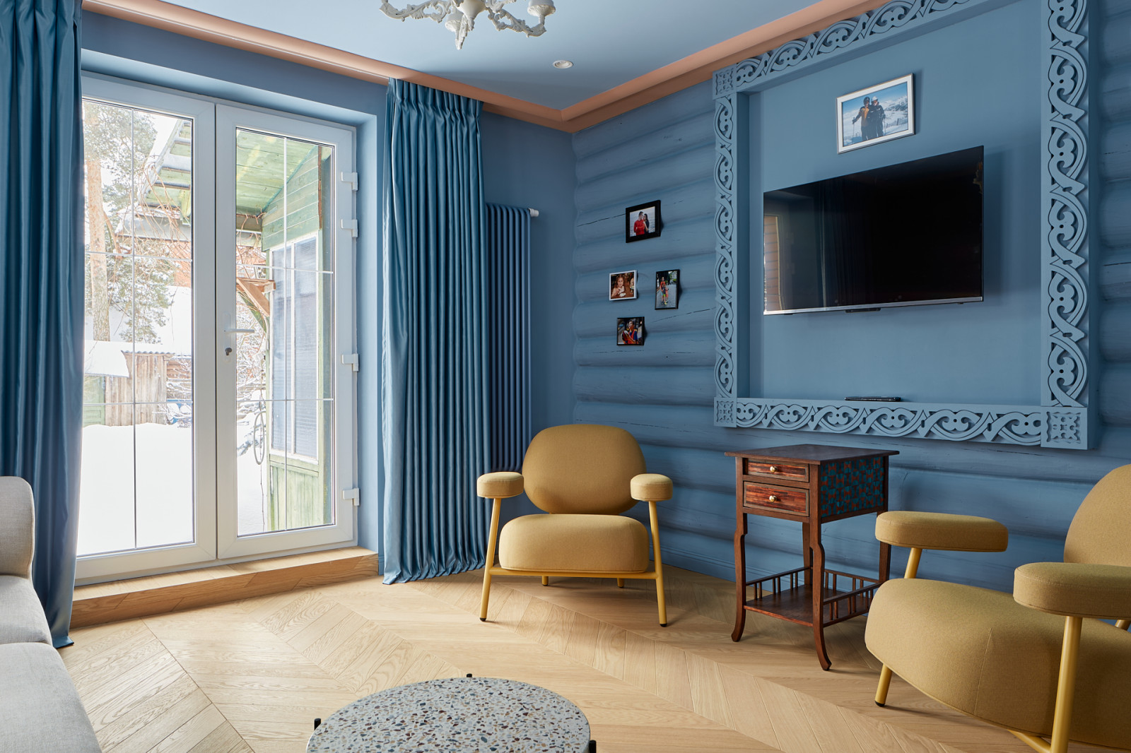 Гжель и маркетри, кухня-гостиная