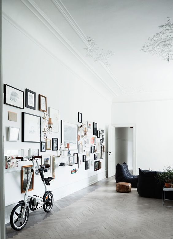 Фотография в интерьере / Черно-белые фотографии и скандинавский стиль