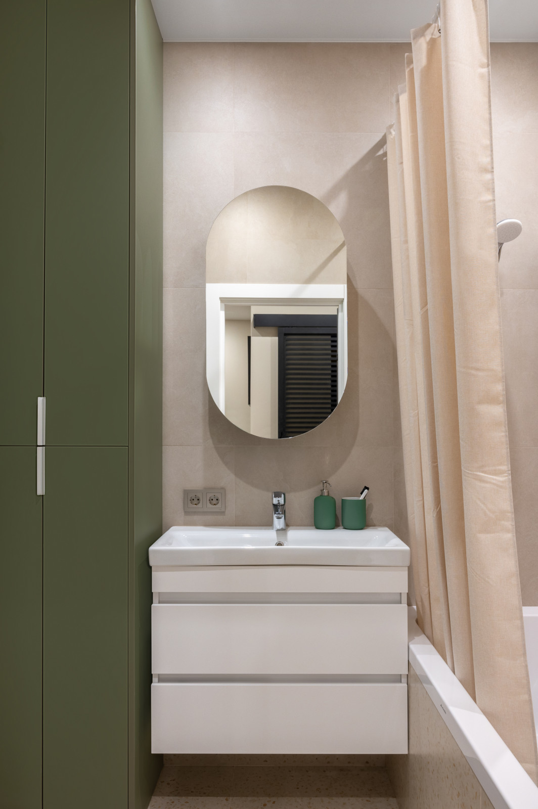 Обложка проекта: Маленькая квартира для молодой семьи