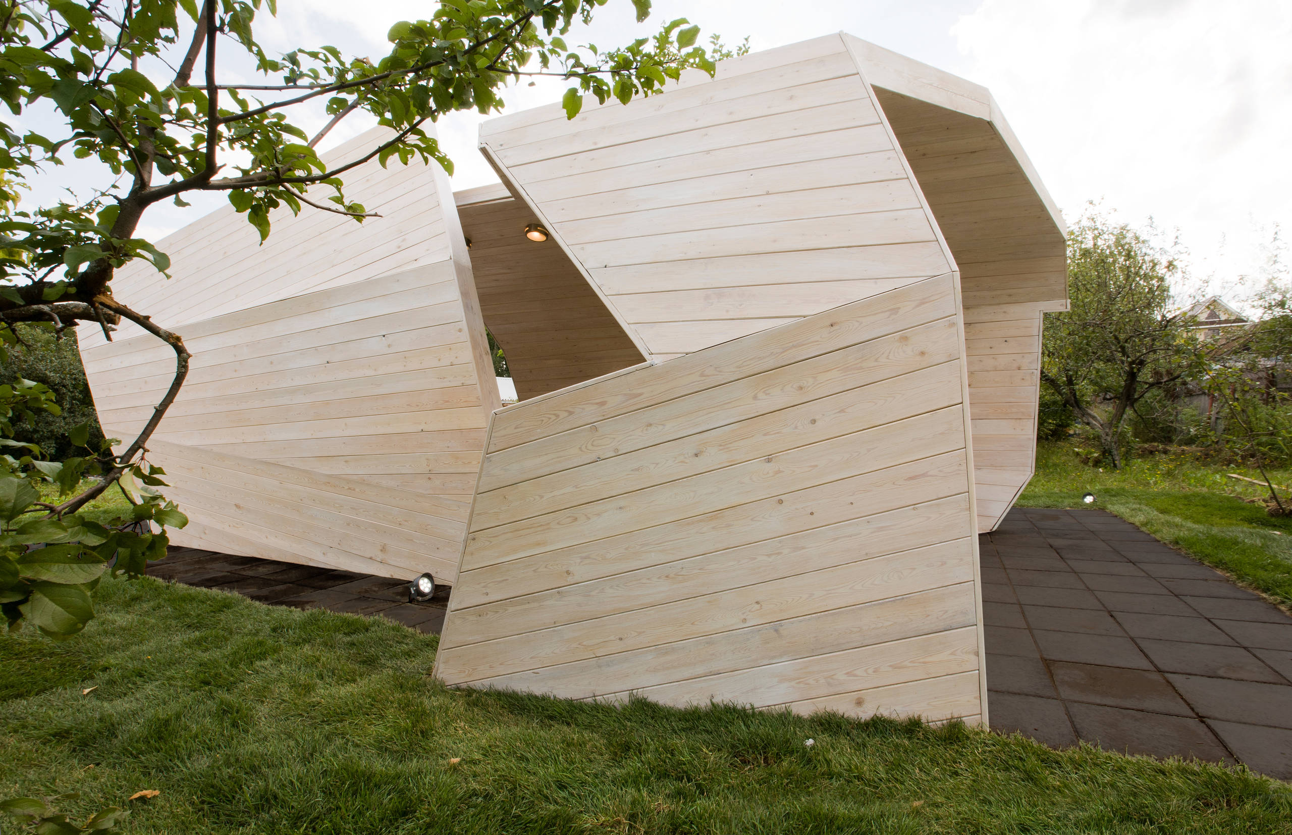 Проект недели: Беседка-волна для капитана