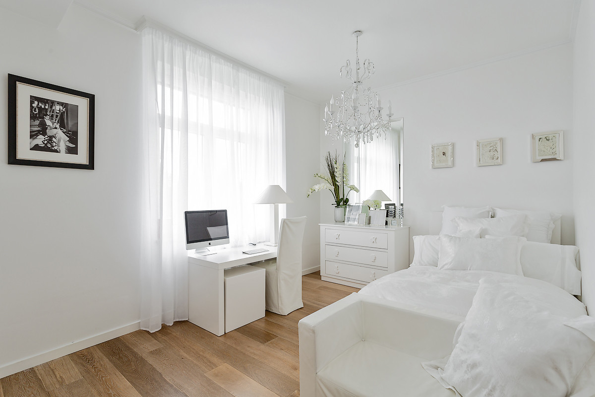 Обложка альбома: спальни