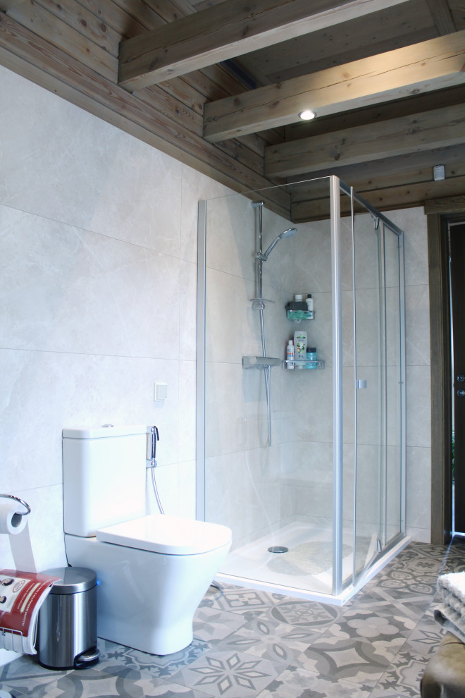 Дом из бруса в стиле шале.