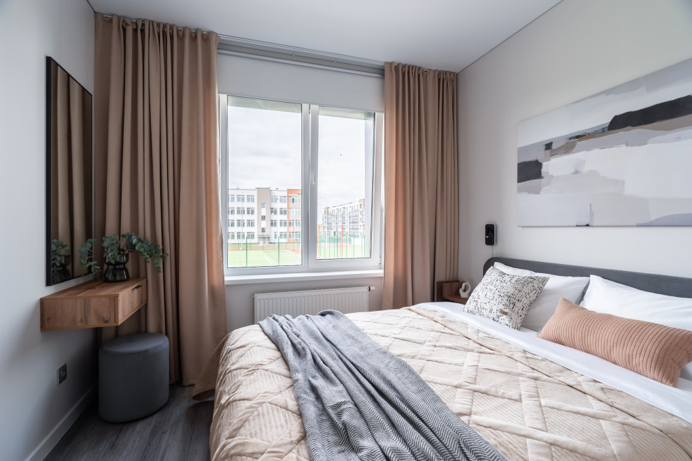 Парадный ансамбль, 2евро, 32м2