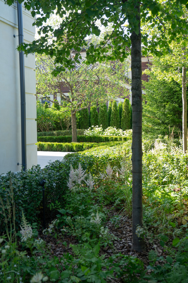 Ренессанс Парк 2022г