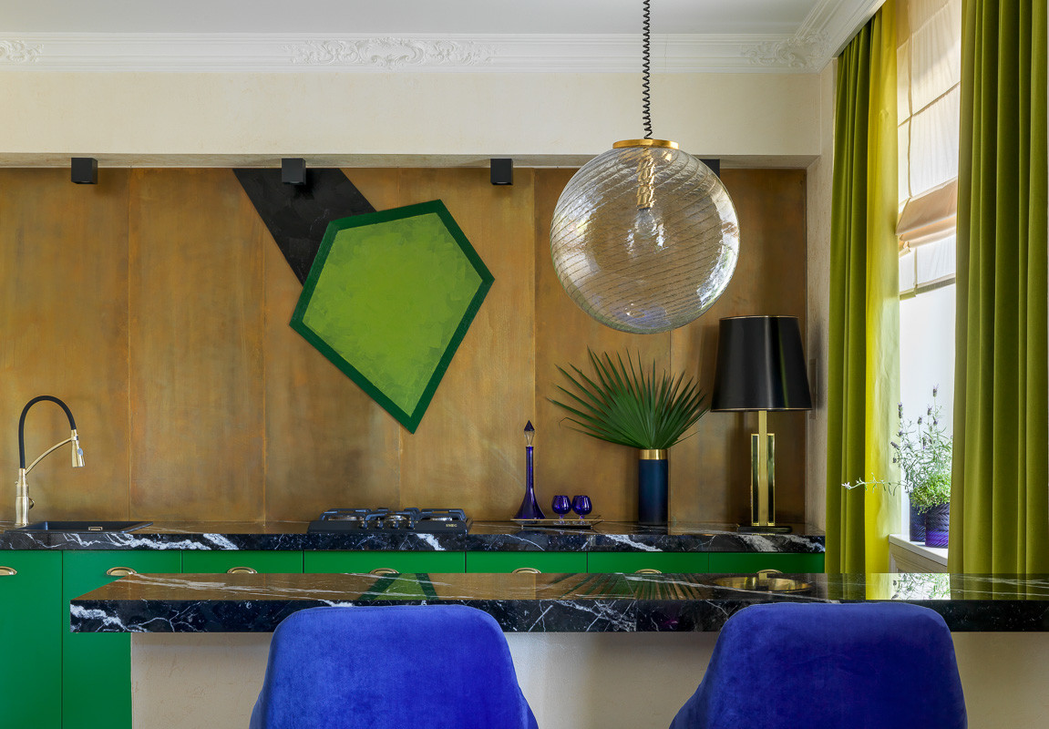 Яркая квартира дизайнера
