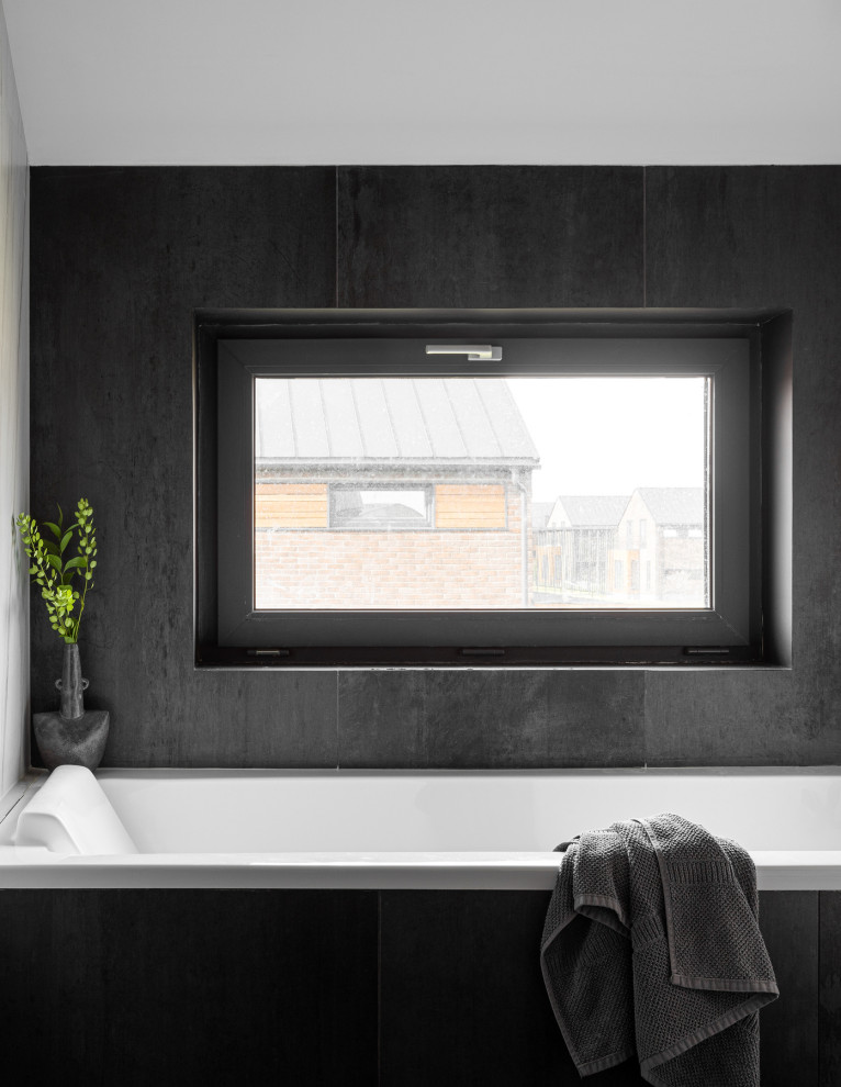 Дом в Подмосковье 137 м2 с темными стенами