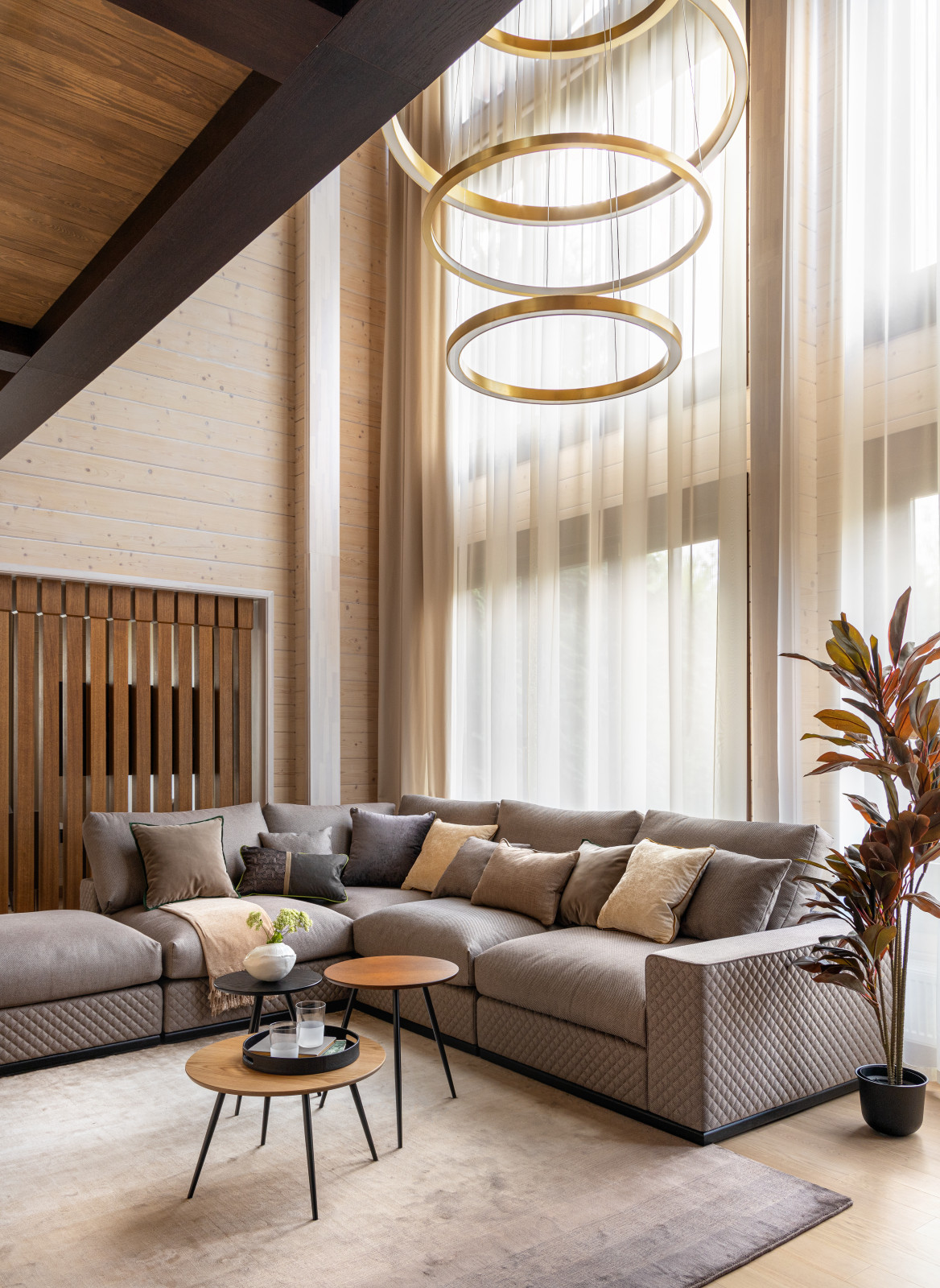 Стилизация загородного дома в Лапино