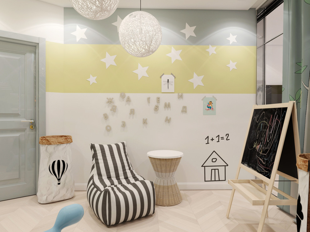 На берегу моря