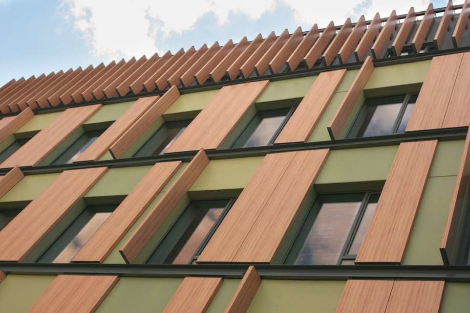 Обложка проекта: Комбинированный фасад