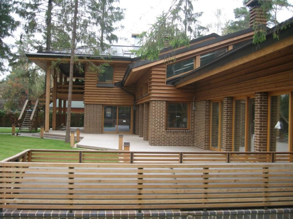 Вилла Зеленый Шум