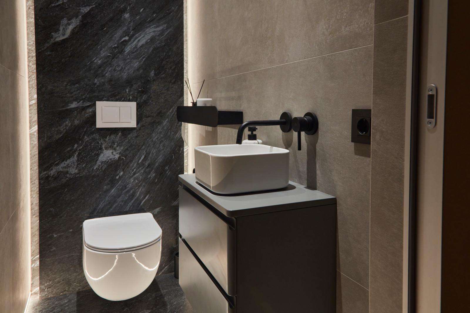 Оболенский переулок