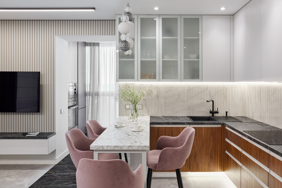 Проект двухкомнатной квартиры LIFE LOVE SHINE