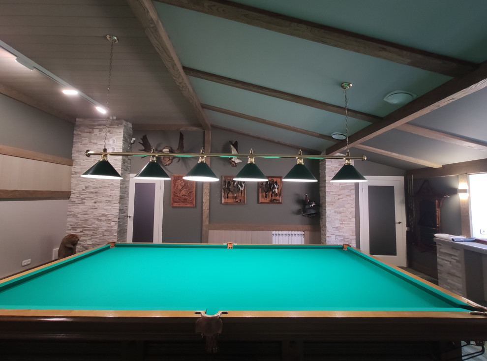 Бильярдная с трофеями