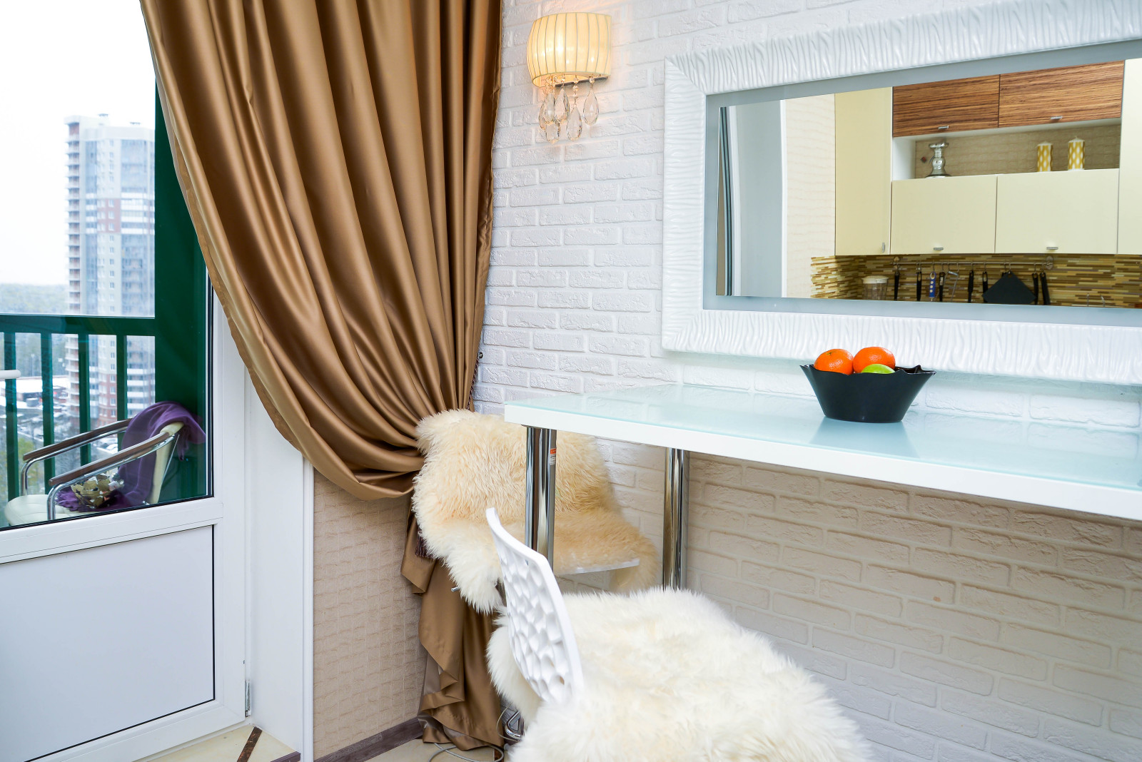 Двухкомнатная квартира для бизнес леди.