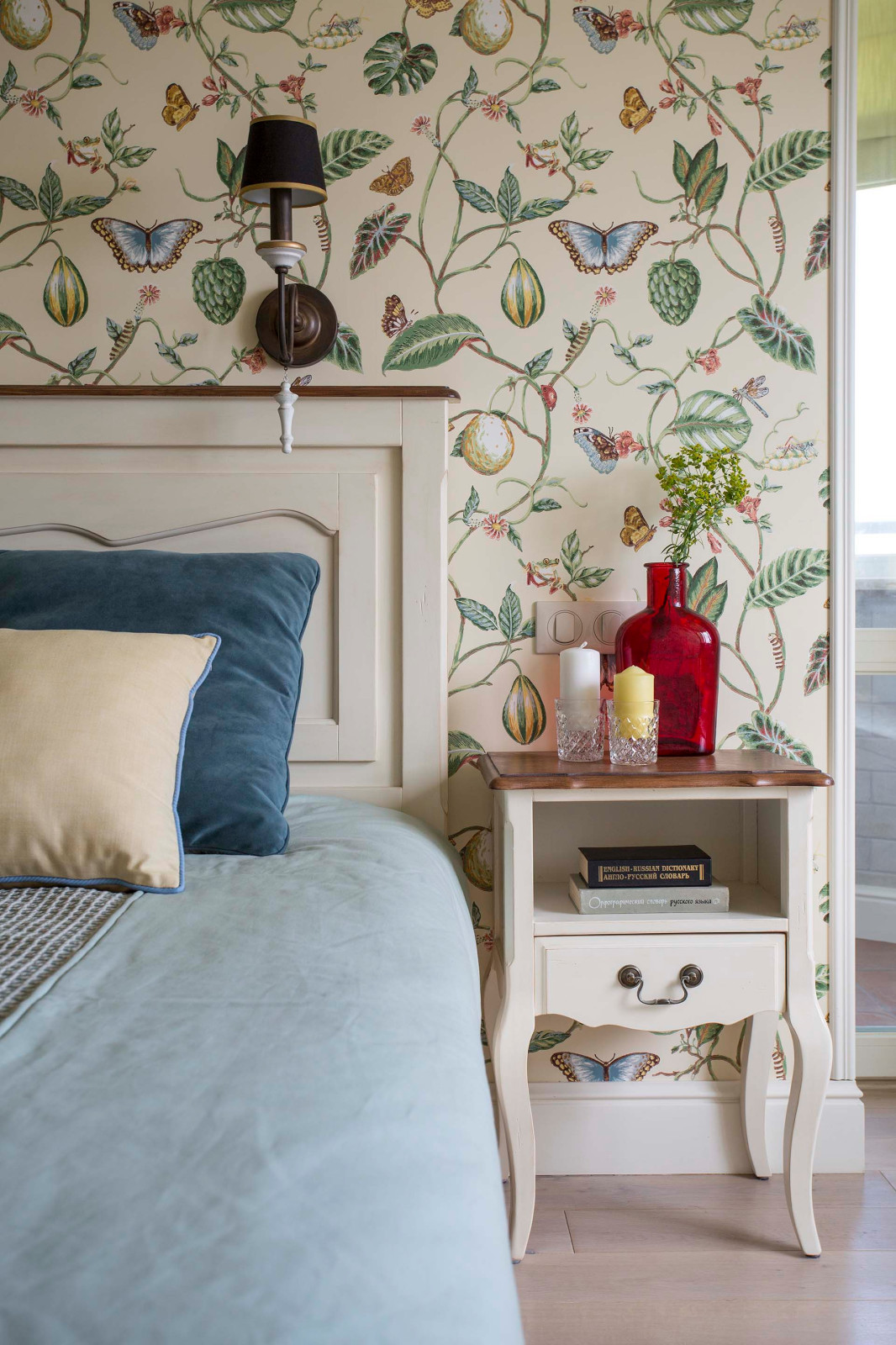 Квартира для молодой семьи в провансе с элементами стиля Coastal Living