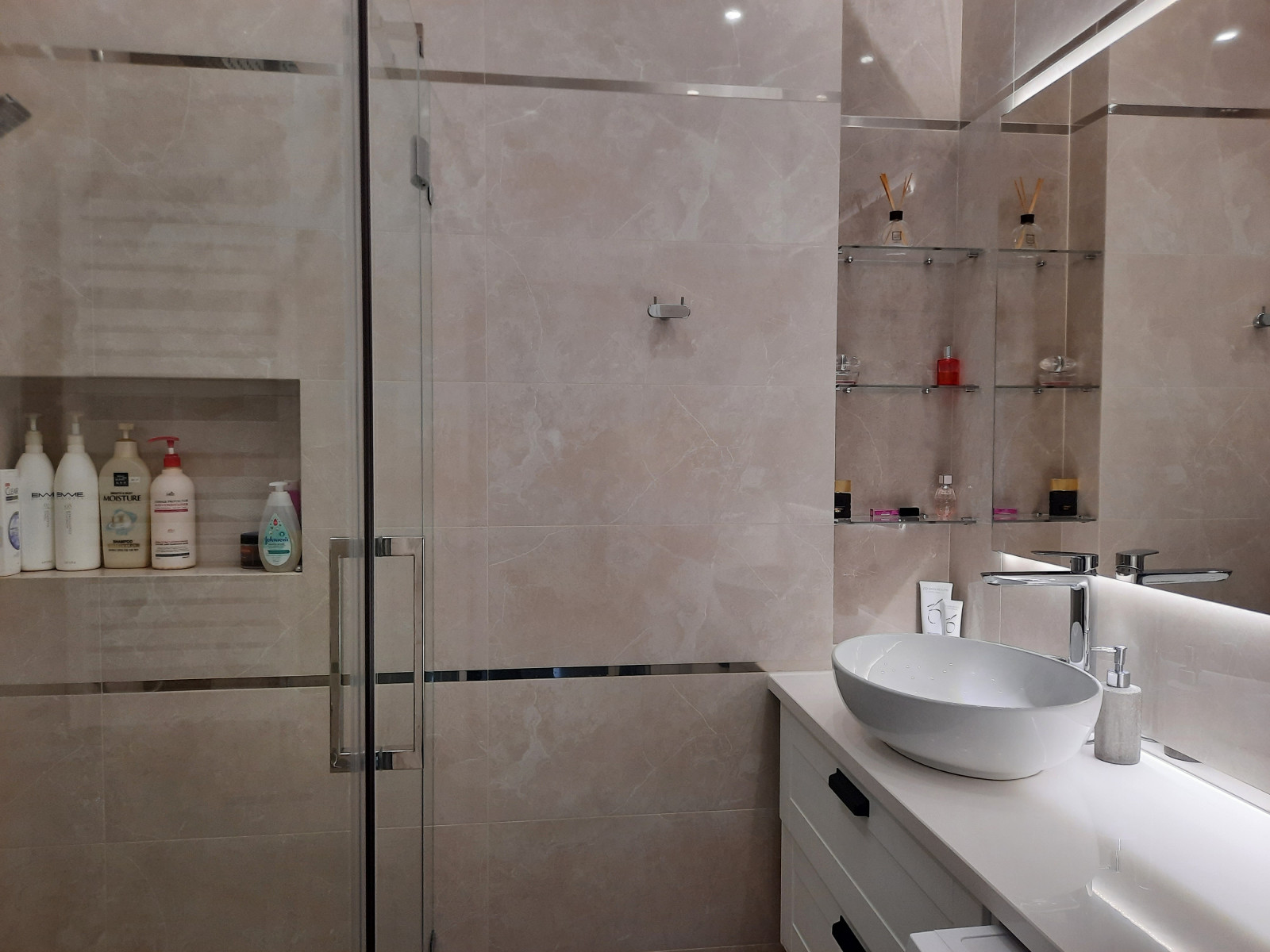 Дизайн-проект квартиры для молодой девушки с сыном в г. Калининграде