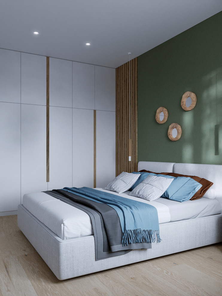 Современный интерьер дома с акцентами лестного цвета