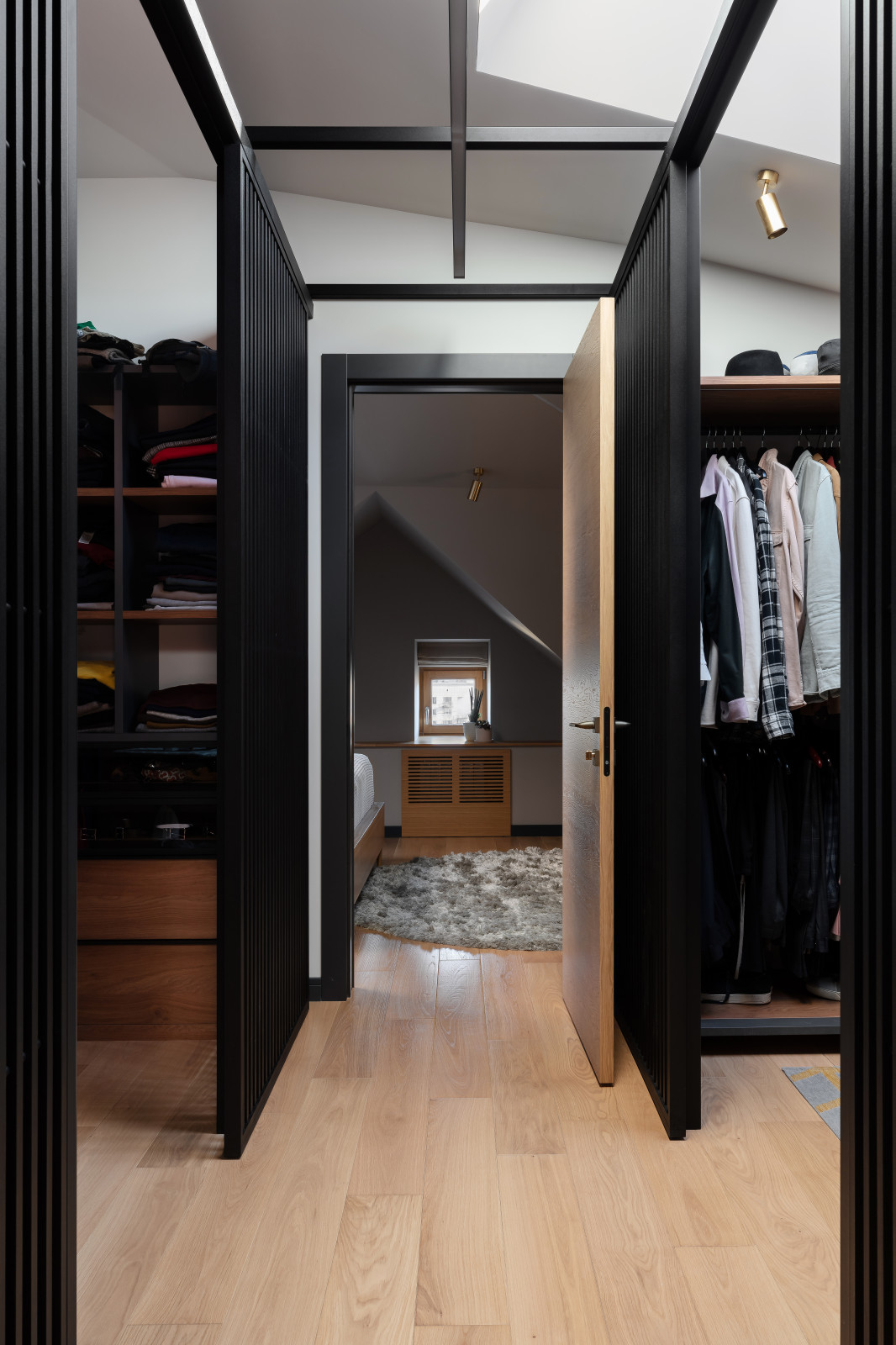 Квартира 221