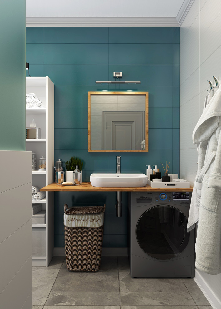 Здесь живет море