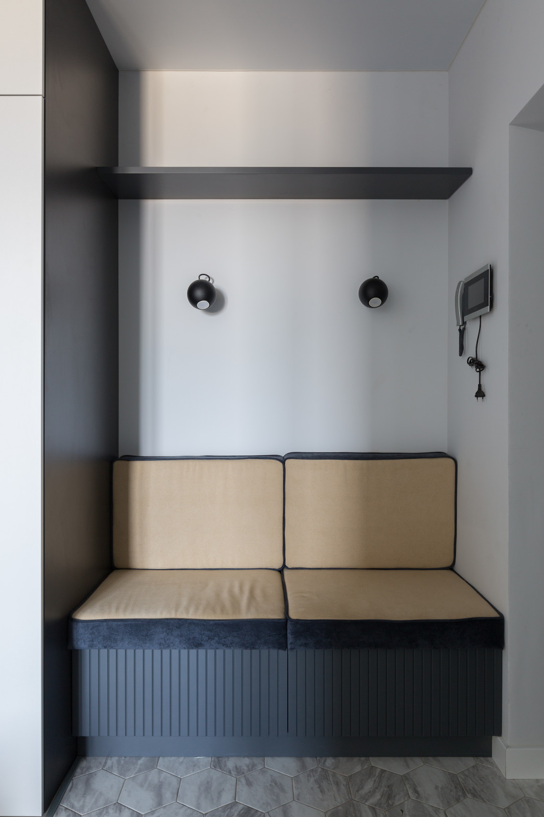 Квартира 120 м2, для молодой позитивной семьи с маленькой принцессой и её Альфом