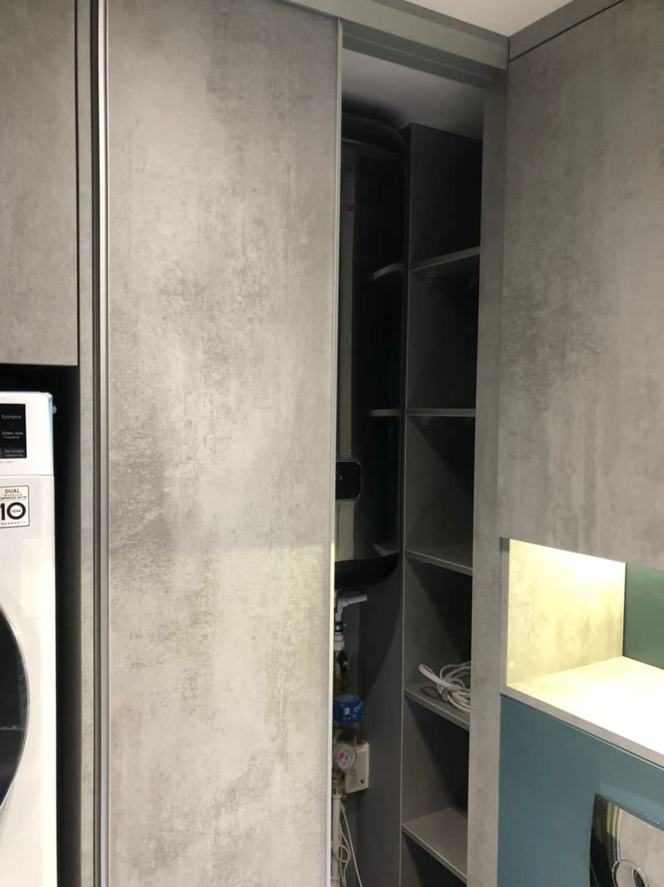 Реализация ванной комнаты с применением керамогранита ITALON