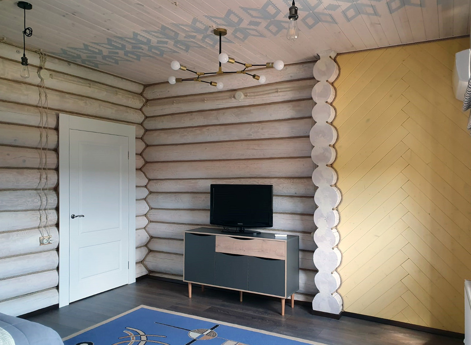 Обложка проекта: Роспись в загородном доме