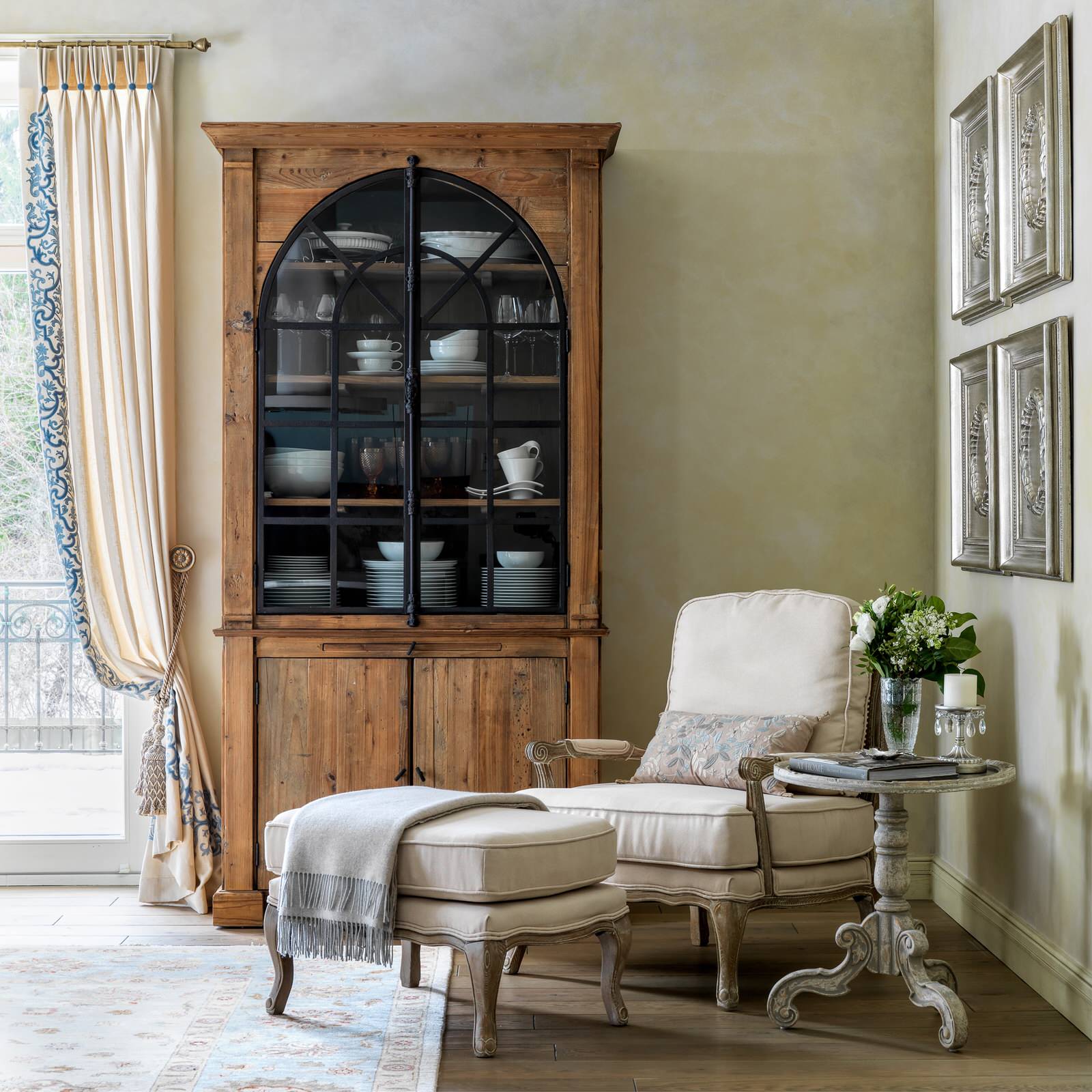 Дизайн кухни-столовой в загородном доме