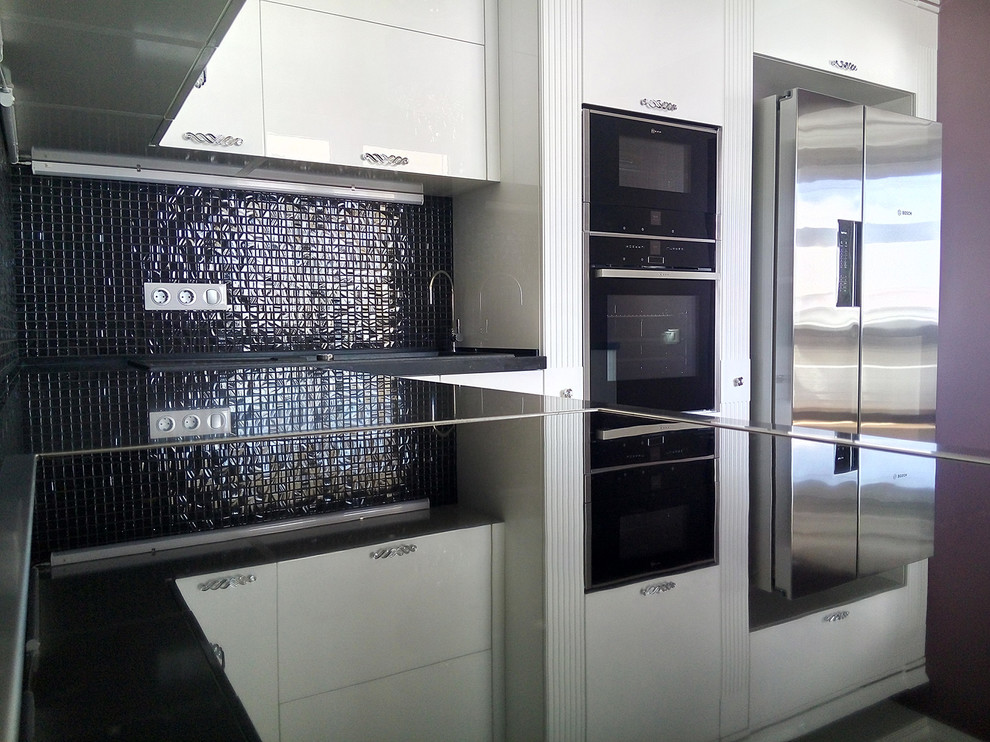 Квартира для молодей девушки