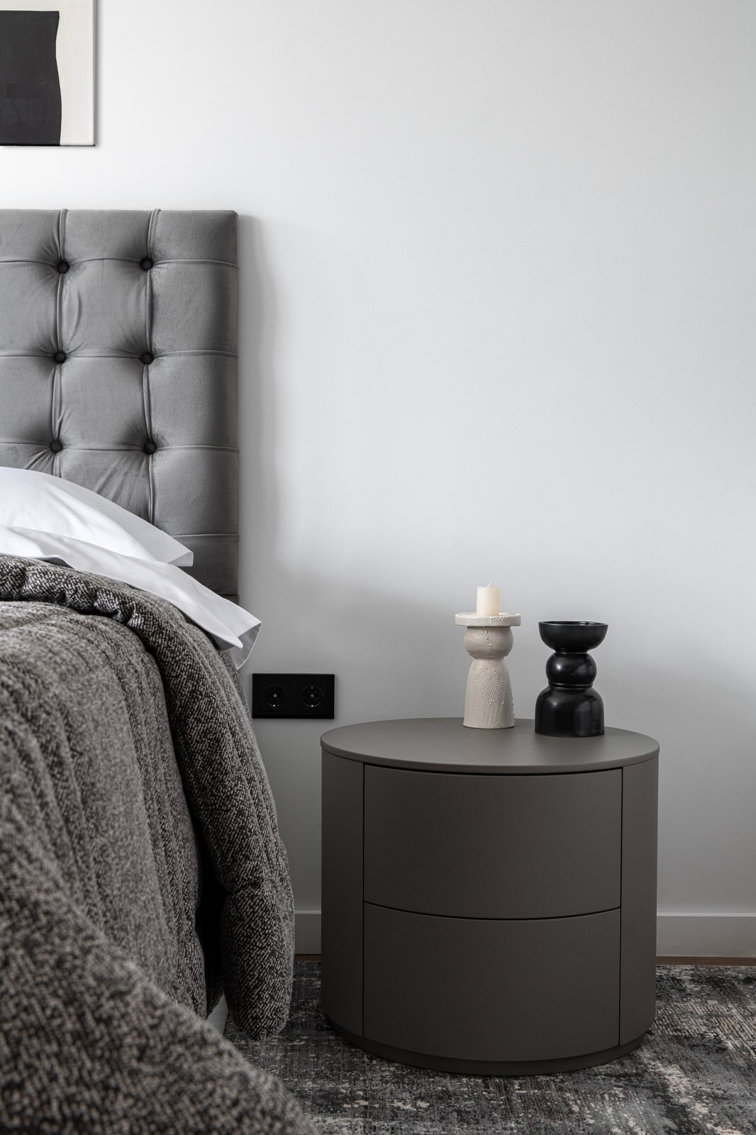 Графит с акцентами